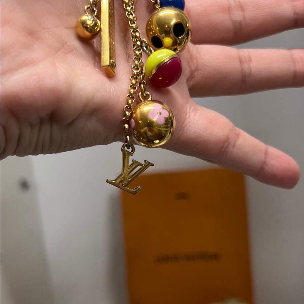 🔥🔥 LOUIS VUITTON Porte Cles Grullo Key Holder metal  Gold RARE! With COA - Picture 8 of 9